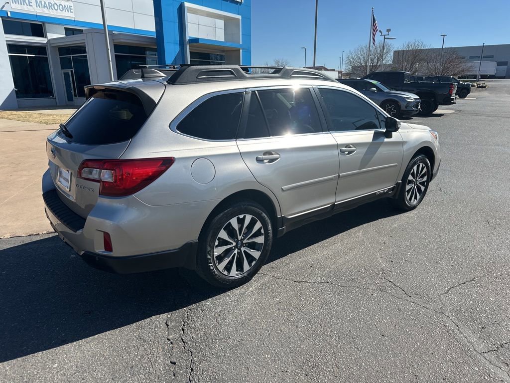 Used 2017 Subaru Outback 2.5i Limited image 38
