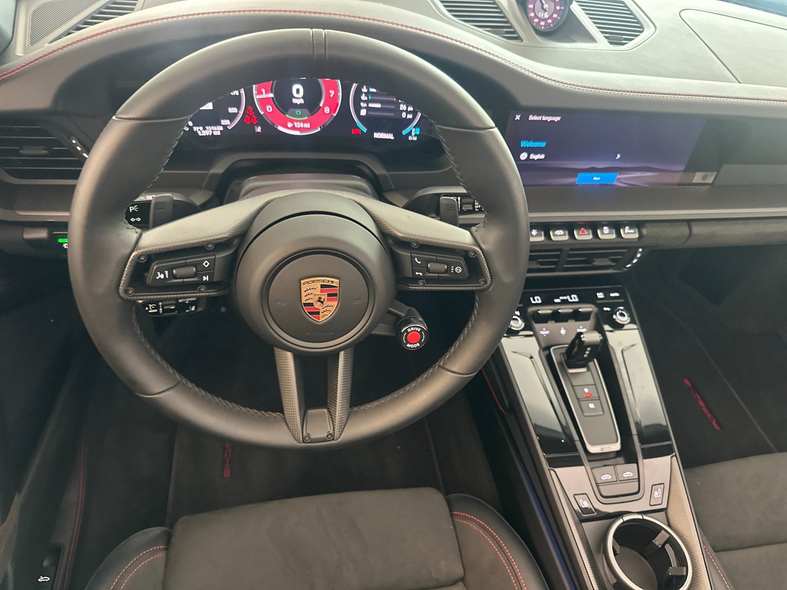 Certified 2026 Porsche 911 Targa 4 GTS AWD/4WD image 14