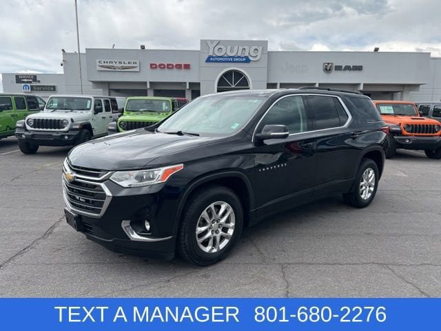 Used 2021 Chevrolet Traverse LT