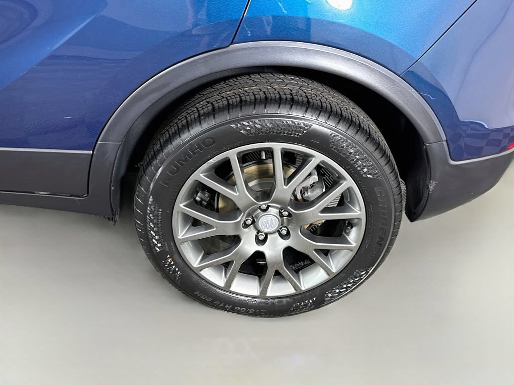 Used 2019 Buick Encore Sport Touring w/ Safety Package AWD/4WD image 34