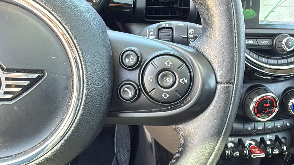 Used 2019 MINI Cooper 2-Door Hardtop FWD image 28
