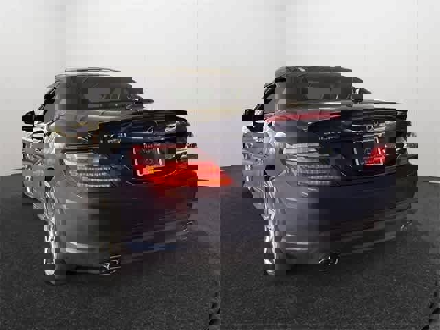 Used 2015 Mercedes-Benz SLK 250 image 5