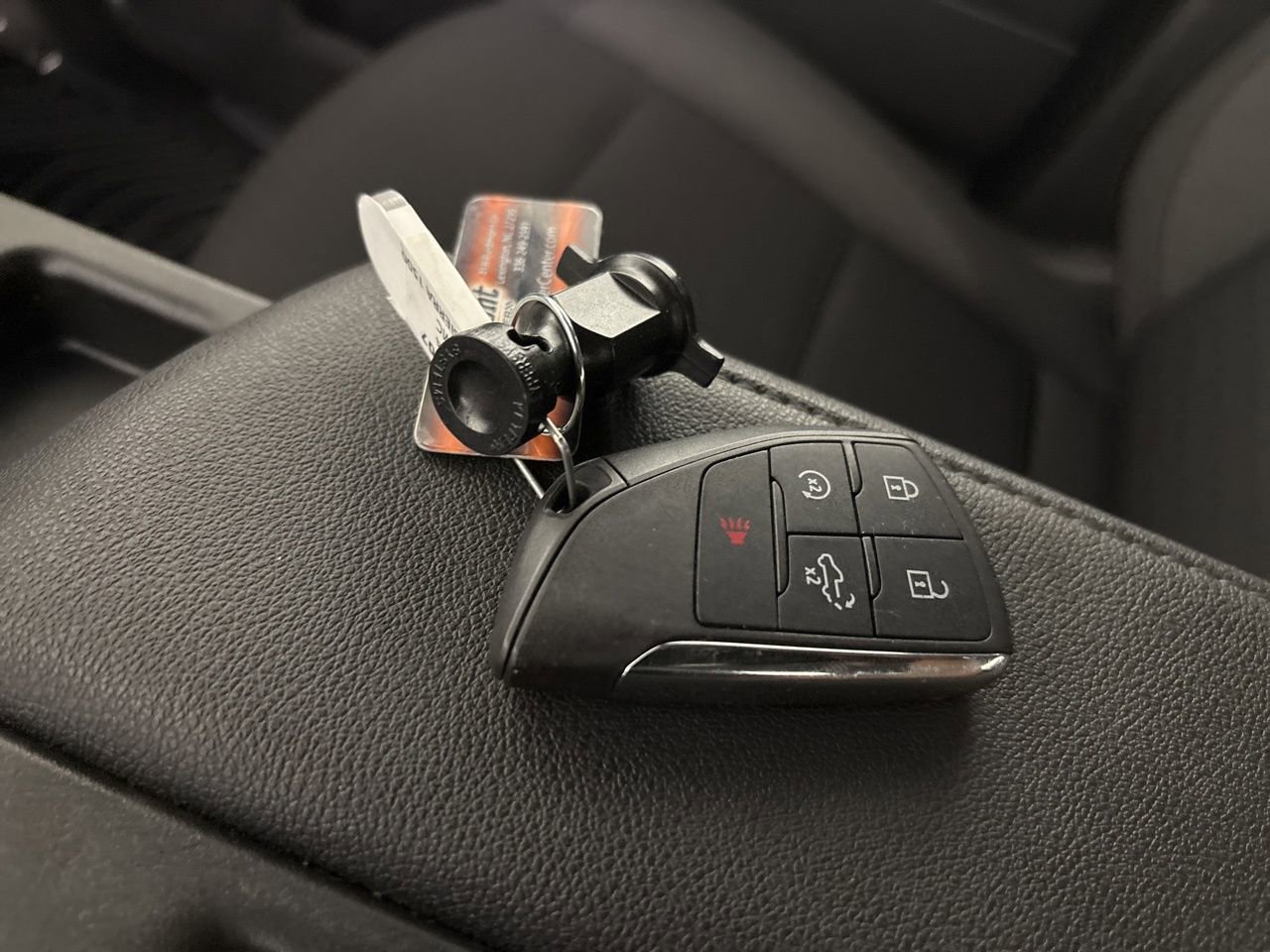 Used 2024 GMC Sierra 1500 Elevation image 18