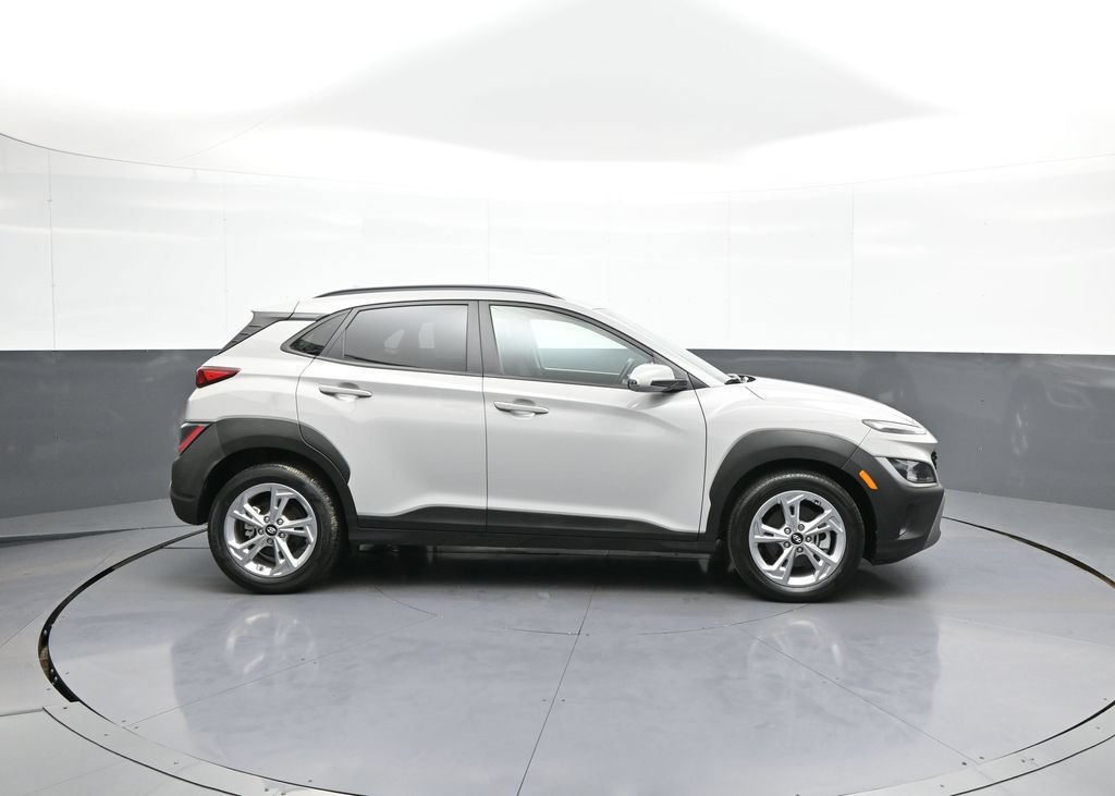 Certified 2022 Hyundai Kona SEL w/ Convenience Package AWD/4WD image 5