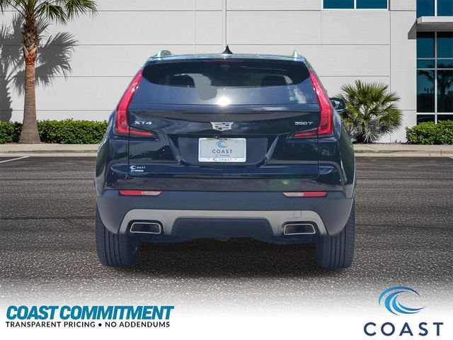 Used 2022 Cadillac XT4 Premium Luxury w/ Enhanced Visibility Package FWD image 6