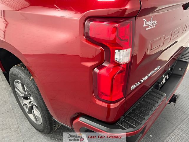 Used 2021 Chevrolet Silverado 1500 RST AWD/4WD image 14