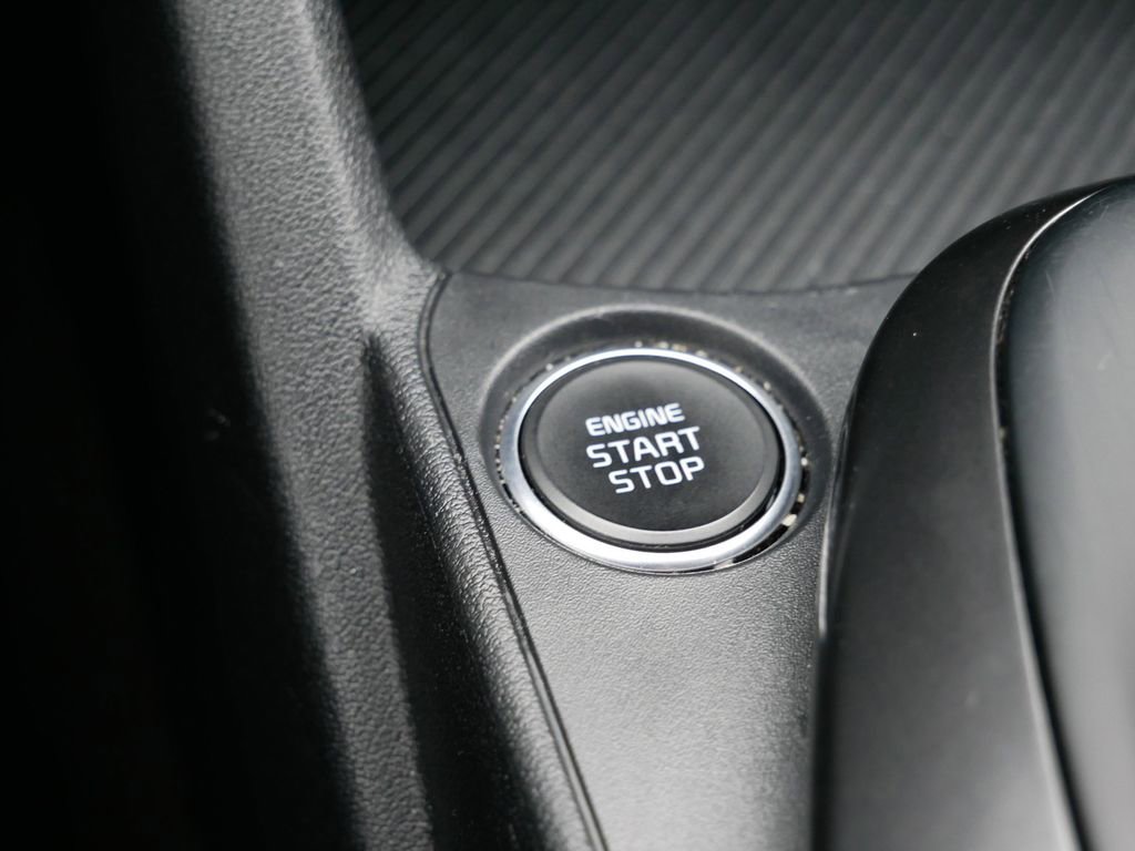 Used 2025 Kia K4 LXS image 25