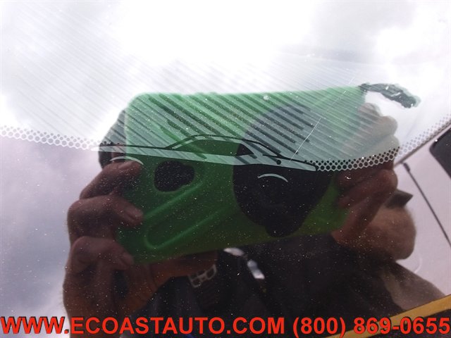 Used 2018 Dodge Challenger R/T w/ Driver Convenience Group RWD image 19