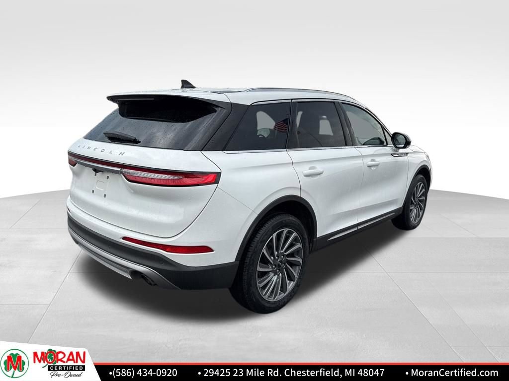 Used 2023 Lincoln Corsair Reserve image 5