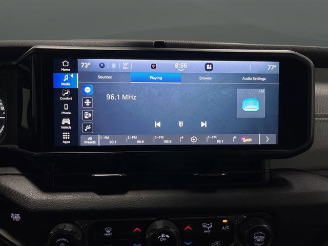 Used 2024 Jeep Wrangler Unlimited image 15