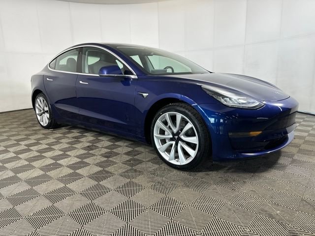Used 2018 Tesla Model 3 Long Range image 2