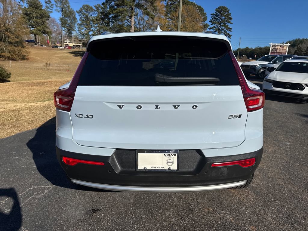 Certified 2025 Volvo XC40 B5 Ultra w/ Protection Package image 5