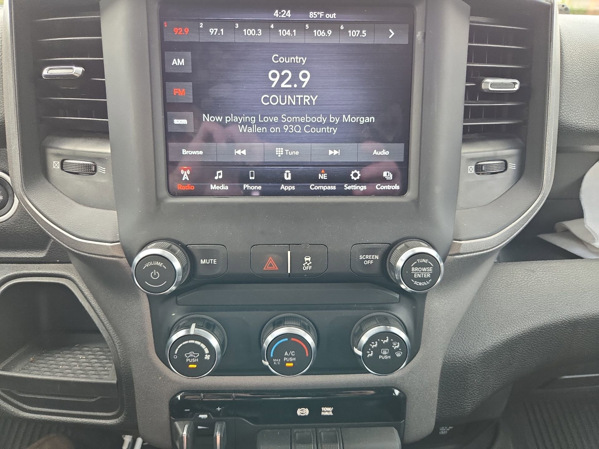 Used 2021 RAM 2500 Tradesman AWD/4WD image 4