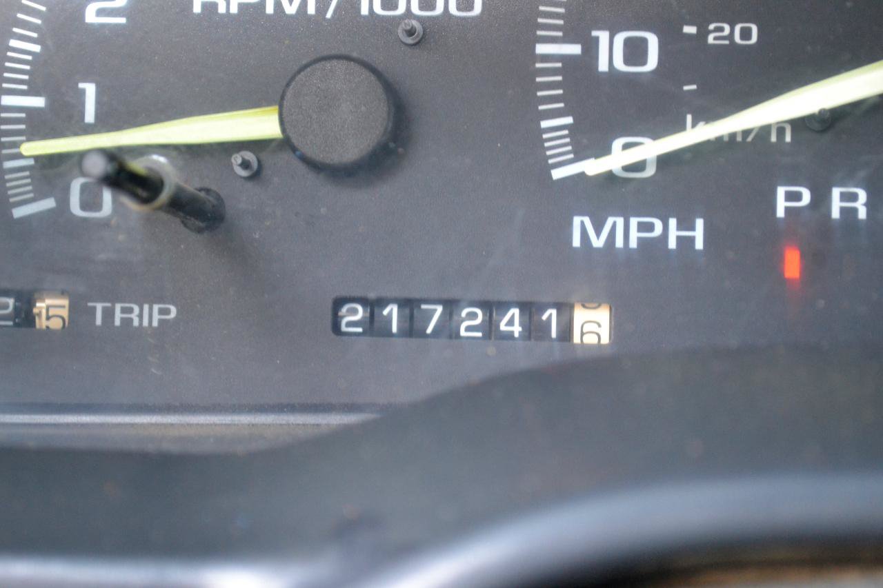 Used 1996 Chevrolet Silverado 3500 4x4 Extended Cab image 14