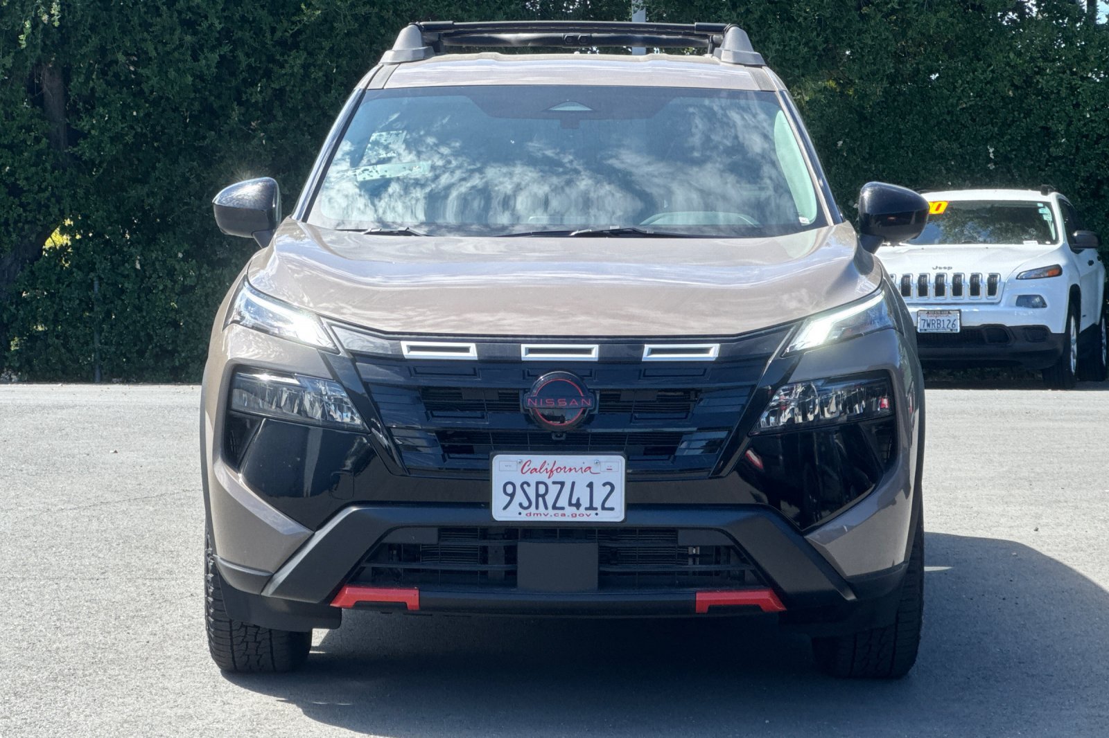 Certified 2025 Nissan Rogue SV AWD/4WD image 9