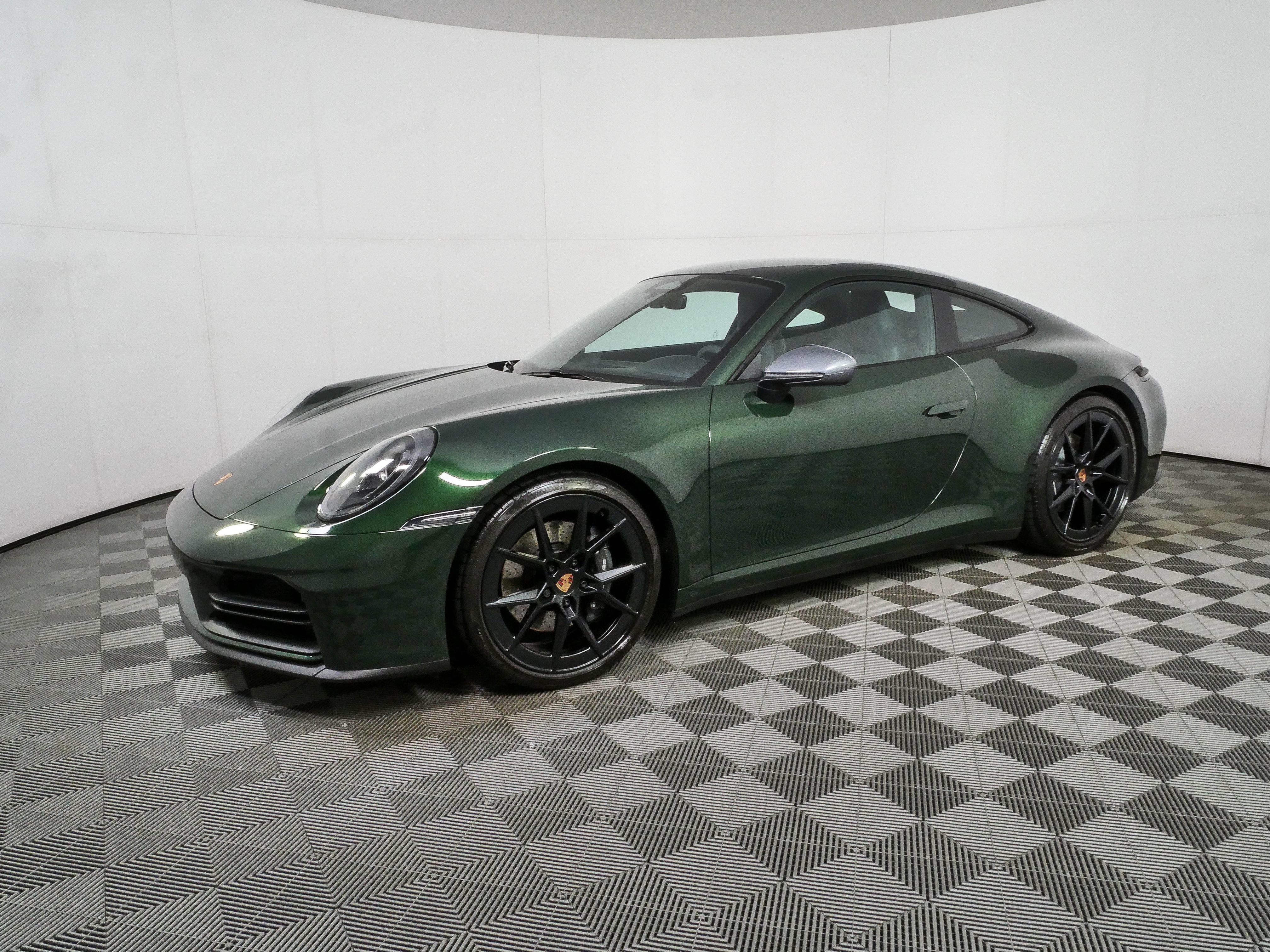 Certified 2026 Porsche 911 Carrera RWD video 2