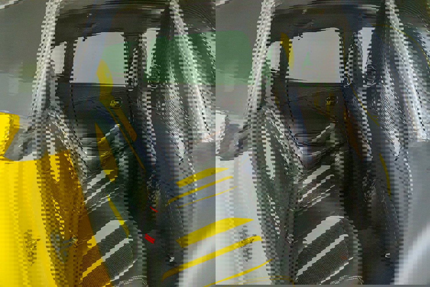 Used 2023 Aston Martin DBX 707 image 33