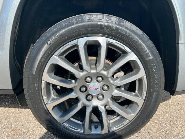 Used 2023 GMC Acadia Denali w/ Denali Ultimate Package AWD/4WD image 28