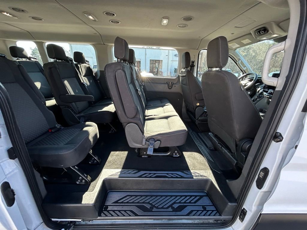 Used 2023 Ford Transit 350 XLT image 16
