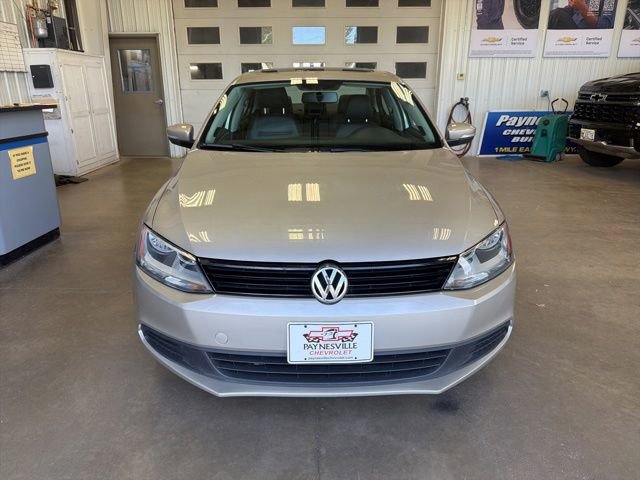 Used 2012 Volkswagen Jetta TDI FWD image 3