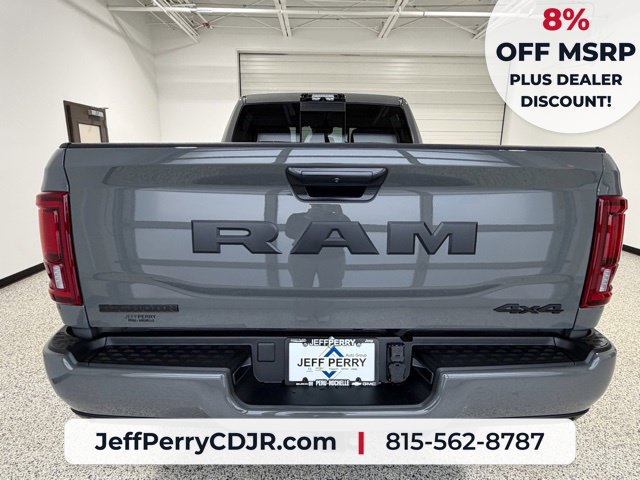 New 2026 RAM 2500 Big Horn AWD/4WD image 4