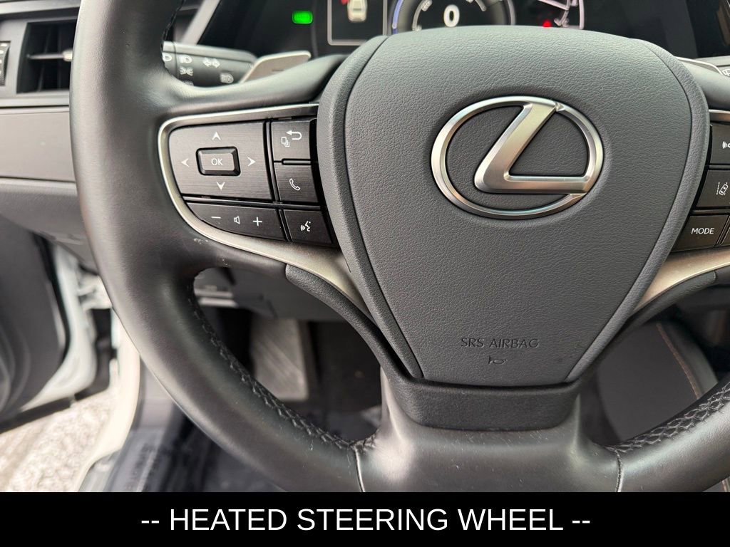 Certified 2025 Lexus ES 300h w/ Premium Package image 11