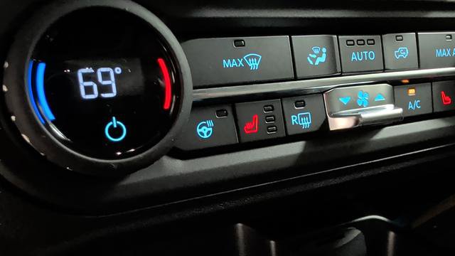 New 2026 Ford Bronco Badlands AWD/4WD image 23