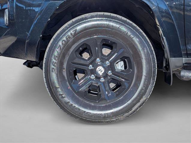 Used 2021 Toyota 4Runner SR5 AWD/4WD image 23