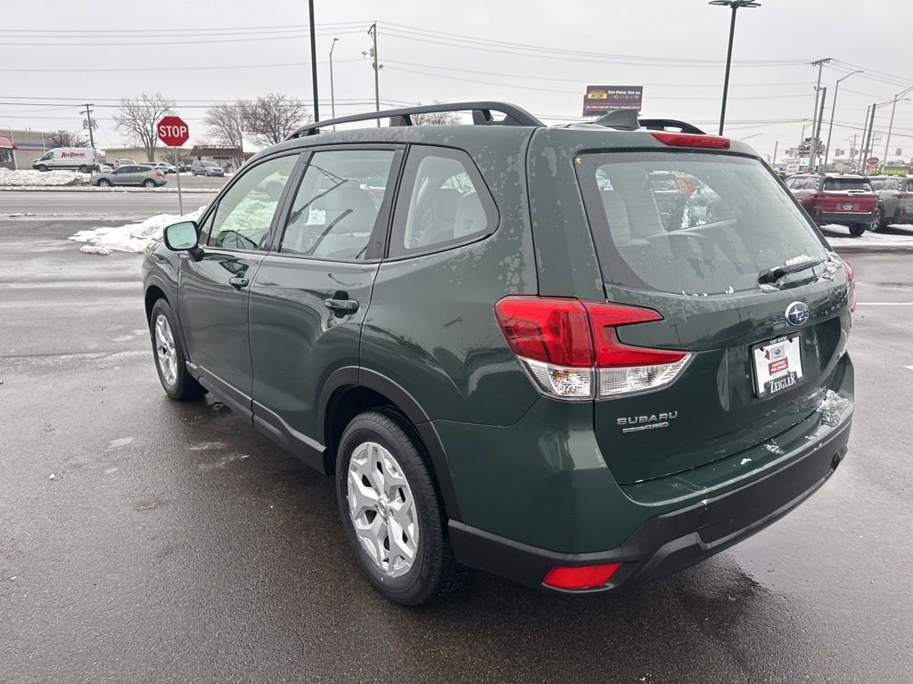 Used 2023 Subaru Forester image 4