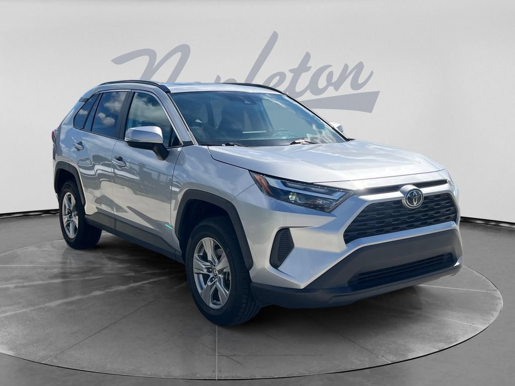Used 2023 Toyota RAV4 XLE w/ Convenience Package AWD/4WD image 3
