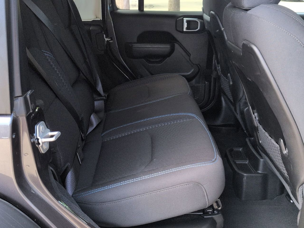 Used 2025 Jeep Wrangler Unlimited Rubicon 4xe w/ Convenience Group image 24