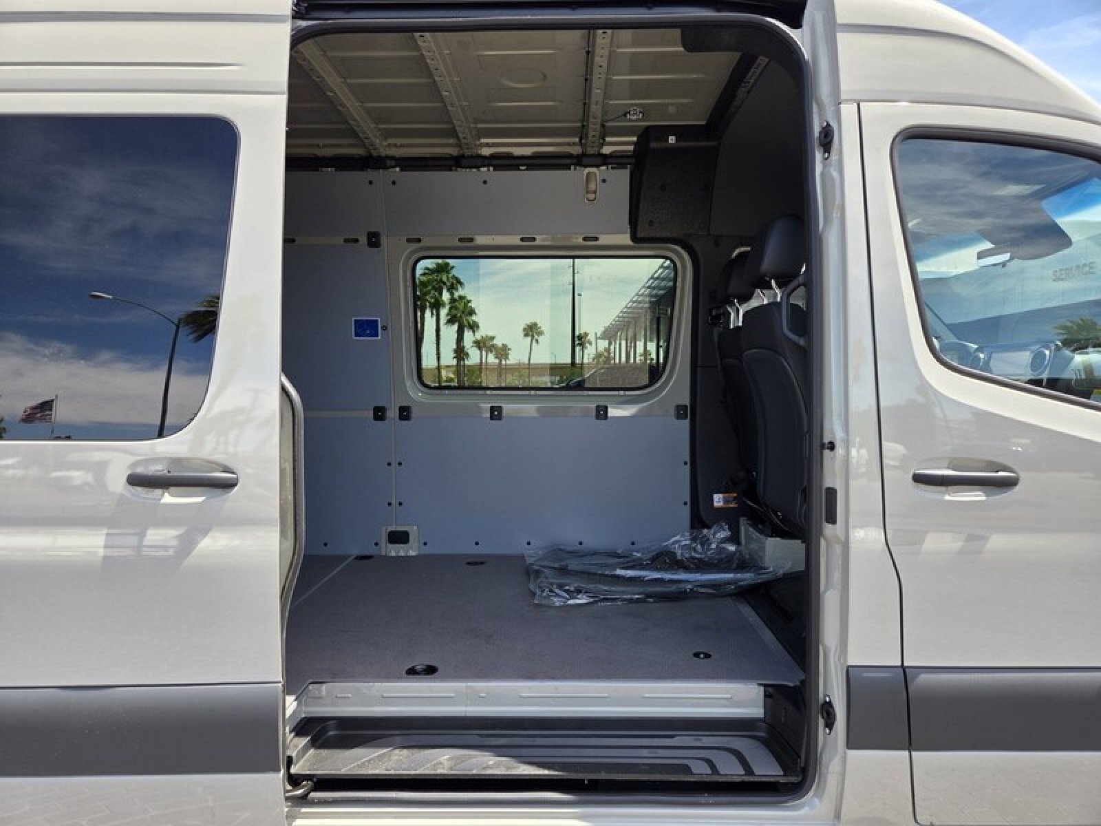New 2026 Mercedes-Benz Sprinter 2500 image 15