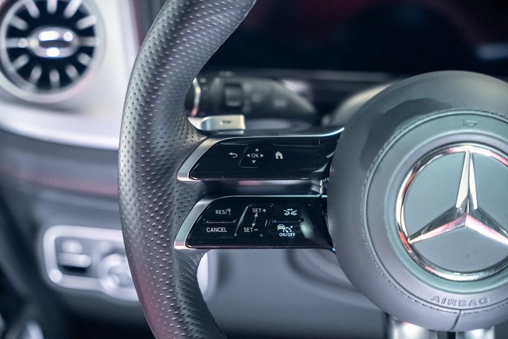 Used 2025 Mercedes-Benz G 550 w/ Manufactur Interior Package image 44