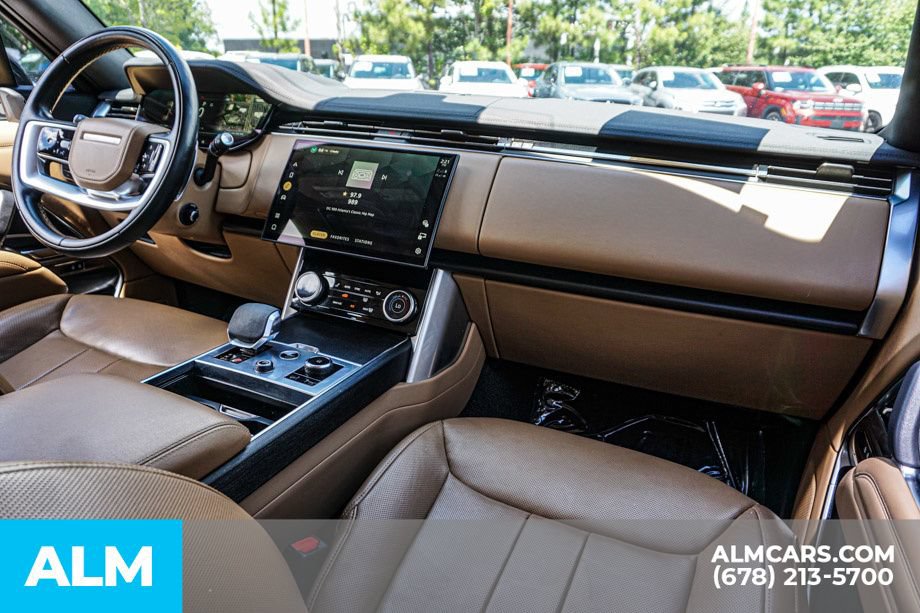 Used 2023 Land Rover Range Rover SE AWD/4WD image 23