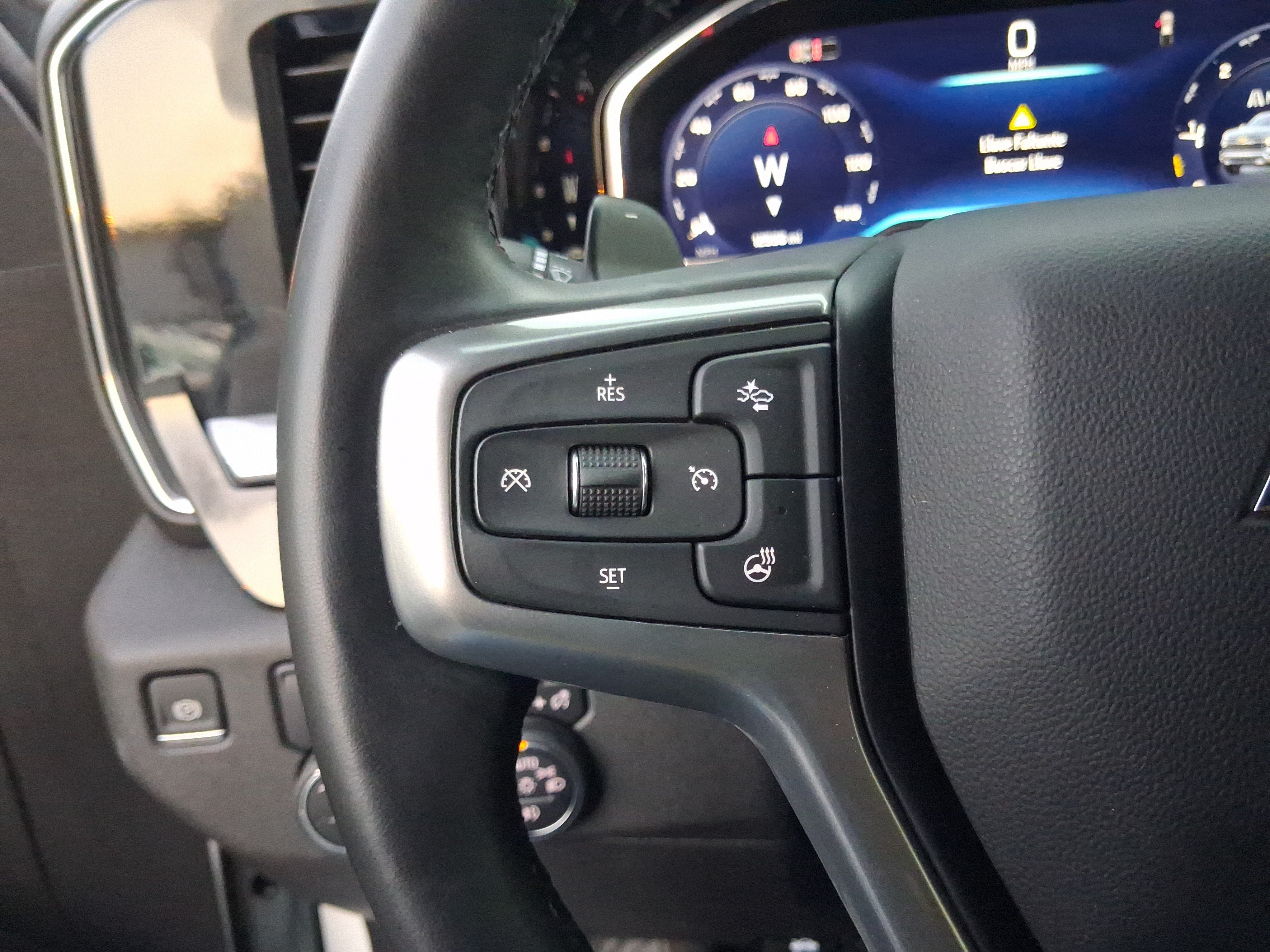 Used 2025 Chevrolet Silverado 1500 RST RWD image 15