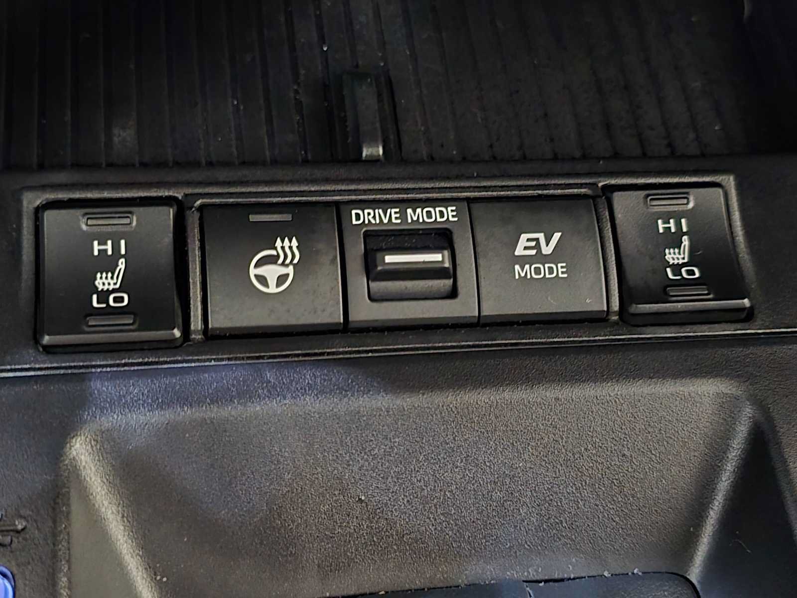 Certified 2026 Toyota Corolla Cross AWD Hybrid w/ Moonroof Package image 16