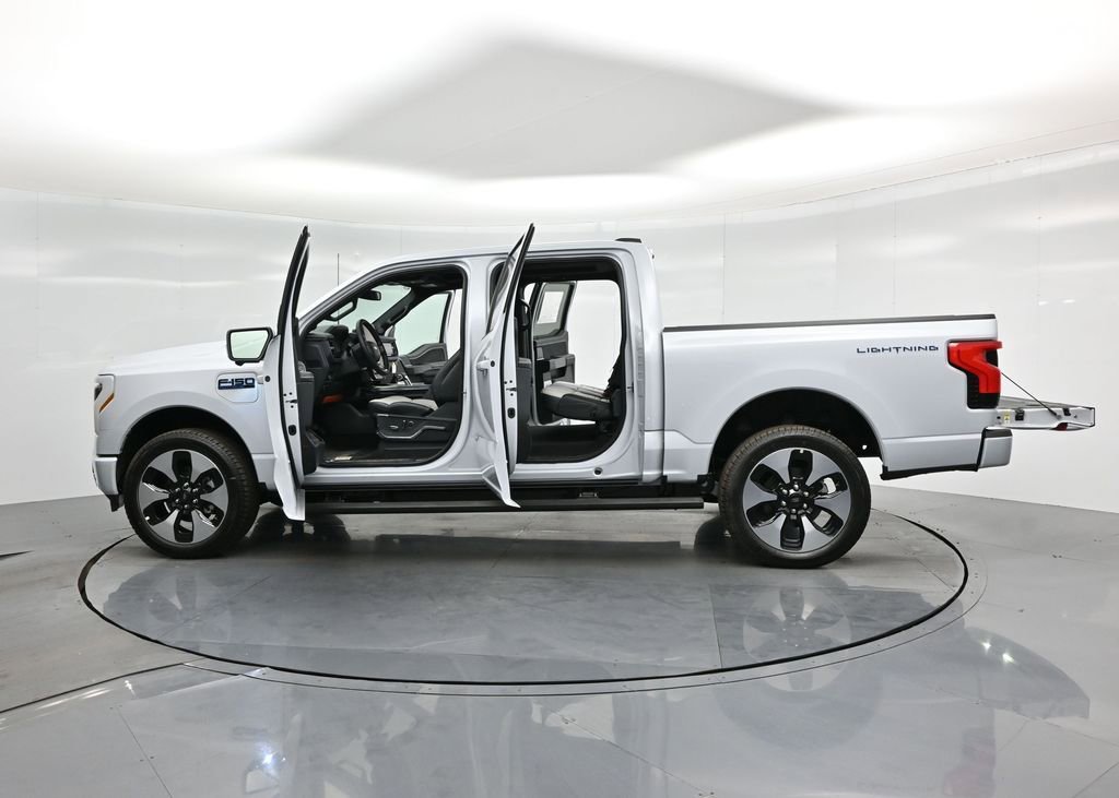 New 2025 Ford F150 Lightning Platinum w/ Dark Elements Package image 38
