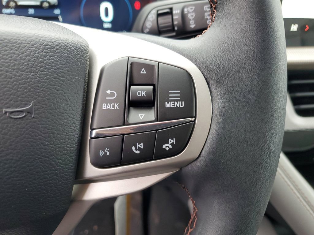 New 2026 Ford Explorer Active w/ Active Comfort Package image 16