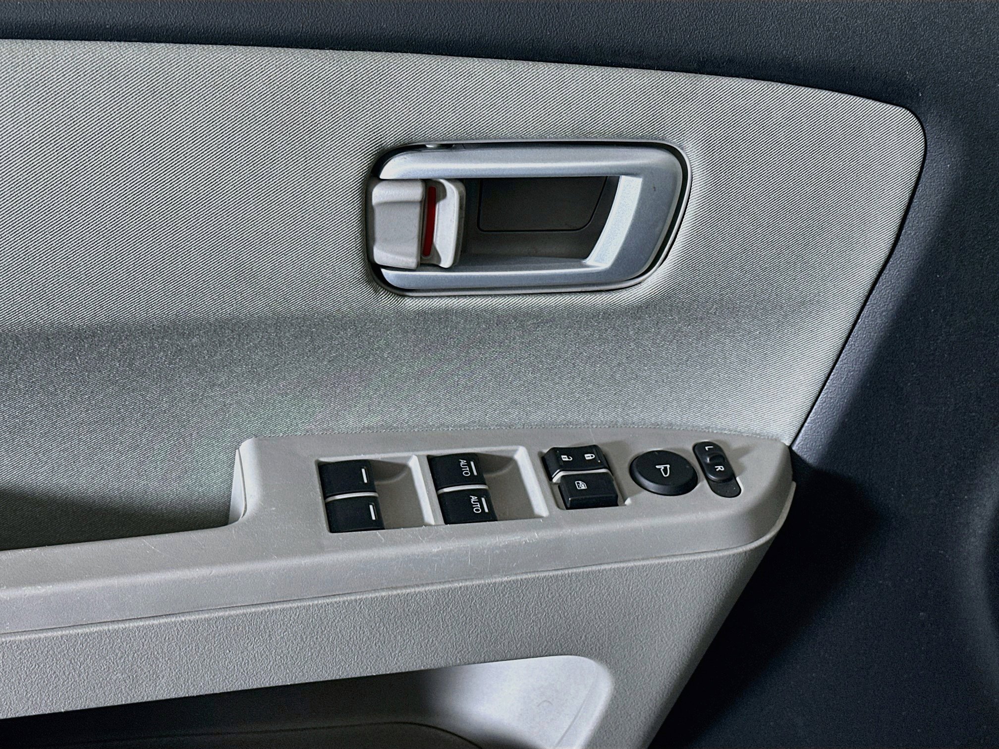 Used 2014 Honda Pilot LX image 15