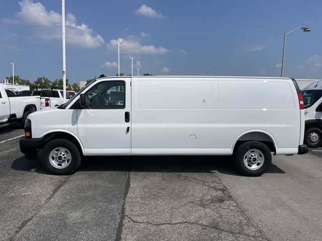 New 2025 GMC Savana 2500 Extended w/ Enhanced Convenience Package RWD image 3