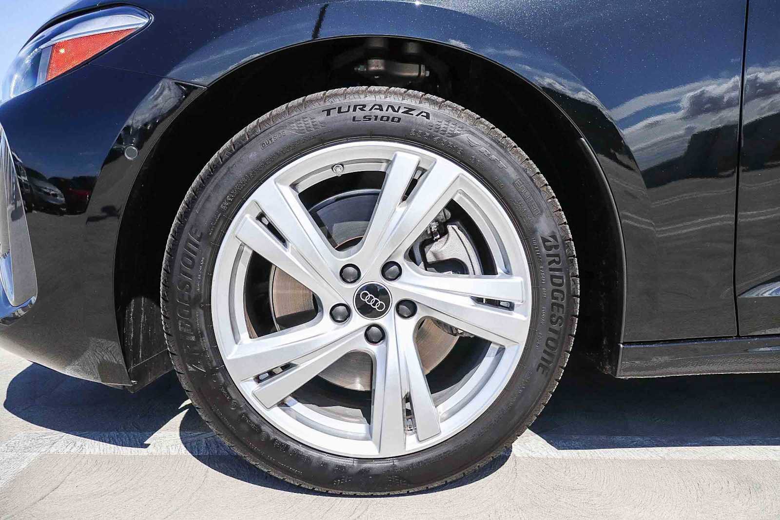 Used 2025 Audi A5 2.0T Premium AWD/4WD image 14