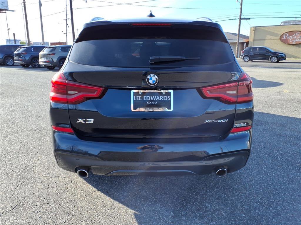 Used 2021 BMW X3 xDrive30i w/ M Sport Package image 3