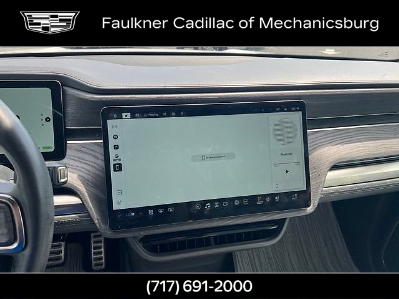 Used 2023 Rivian R1S Launch Edition AWD/4WD image 22