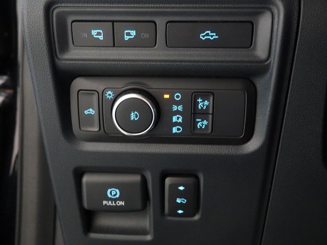 Used 2021 Ford F150 Lariat w/ FX4 Off-Road Package image 25