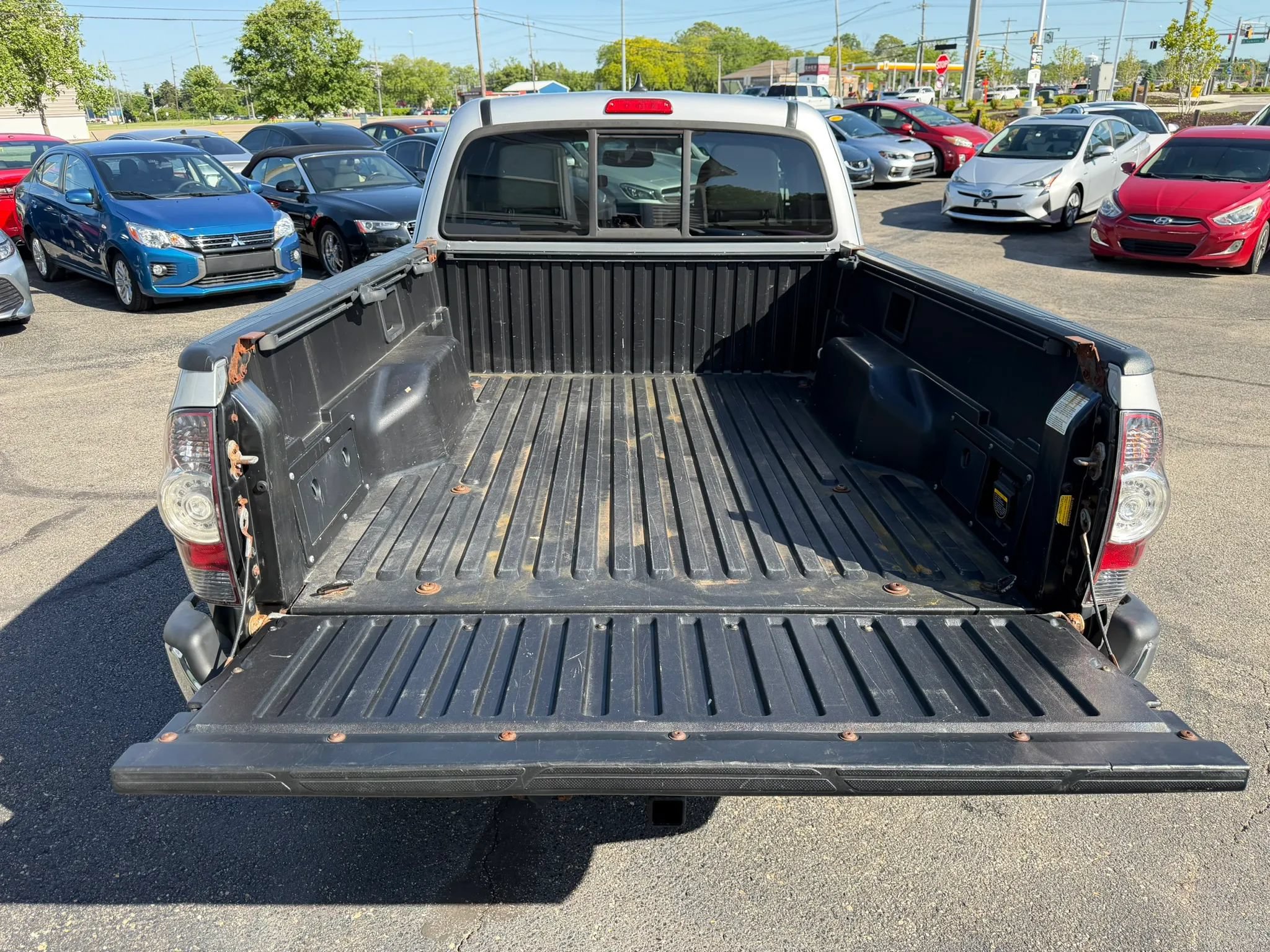 Used 2012 Toyota Tacoma 4x4 Access Cab V6 w/ TRD Off-Road Pkg image 16