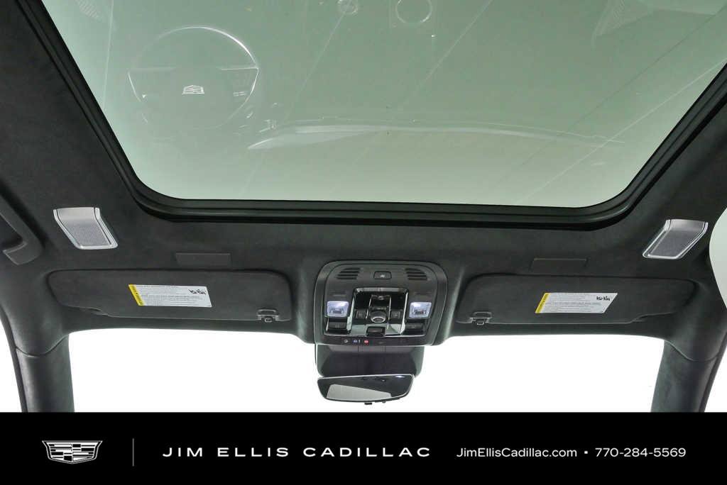 Certified 2026 Cadillac Escalade Platinum Sport w/ LPO, ONYX Package AWD/4WD image 22