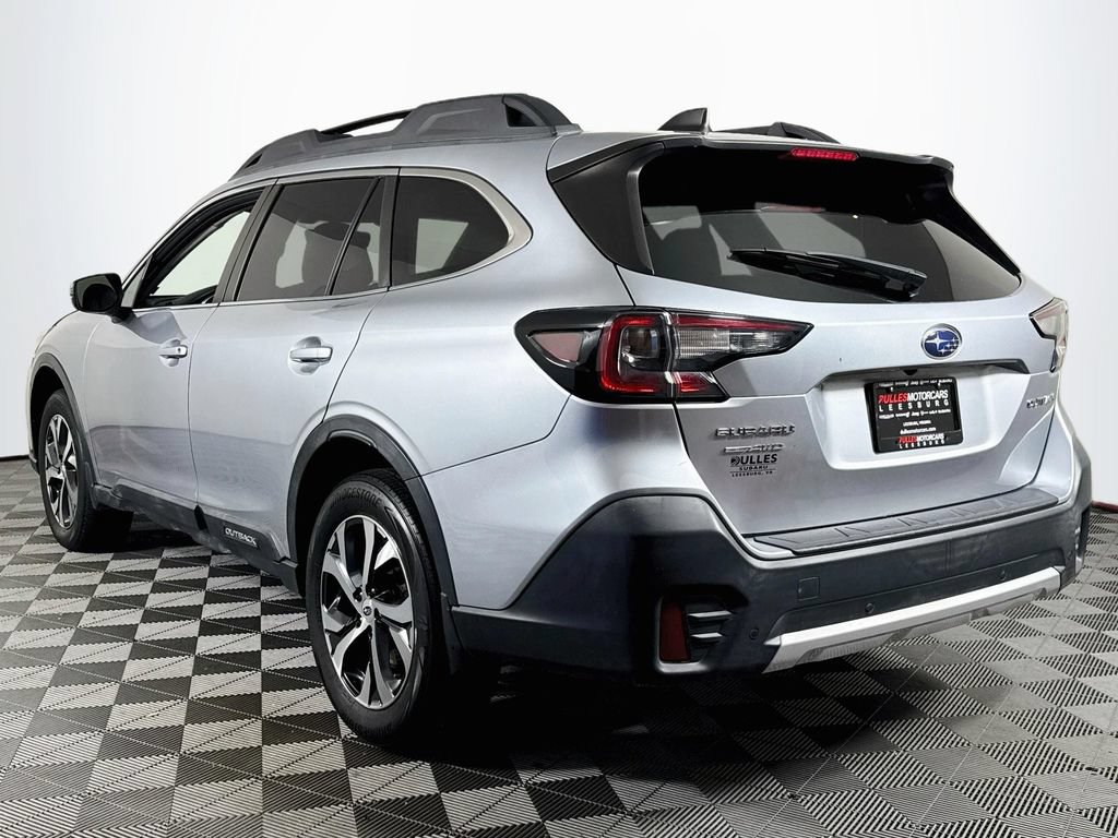 Used 2022 Subaru Outback Limited AWD/4WD image 5