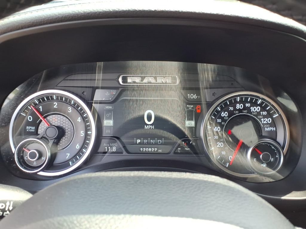 Used 2019 RAM 1500 Laramie AWD/4WD image 6
