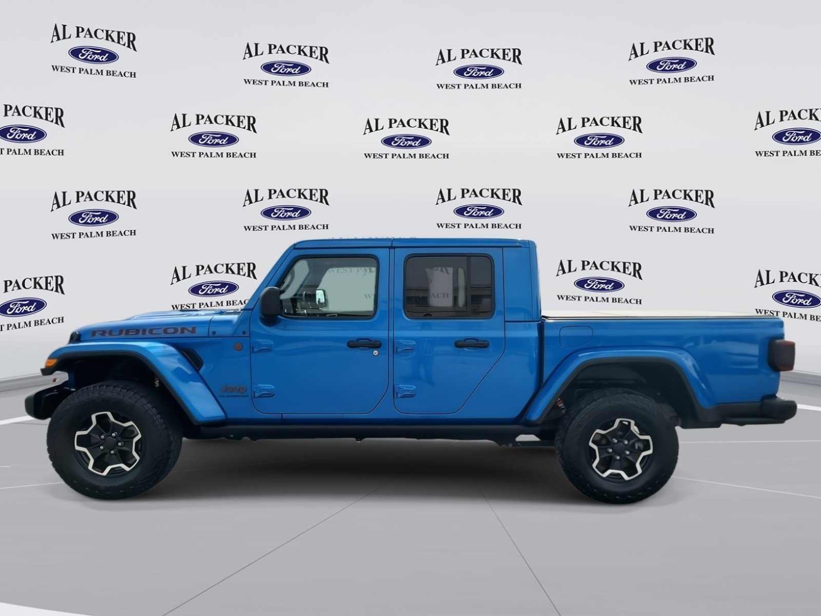 Used 2020 Jeep Gladiator Rubicon image 2