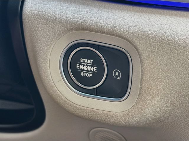 Used 2022 Mercedes-Benz GLS 450 4MATIC image 38